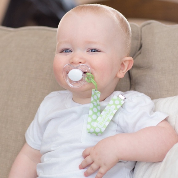 NWT BooginHead PaciGrip Green and White Polka Dot Pacifier Clip - Picture 3 of 9